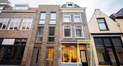 Great 95m2 Two-Bedroom Apartment (WE-39)