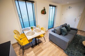 Dining - Friendly 50m² Apartment with Terrace (WE-39-A) (Tiel)