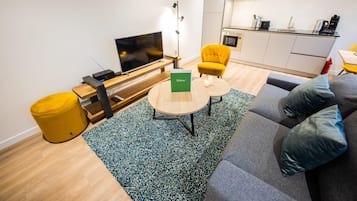 TV, stereo, offices