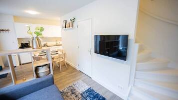 TV, offices