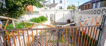 Poet's Cottage: Breathtaking Aberdare Heritage
