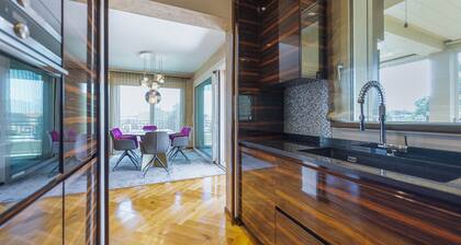 Venice New Luxury Penthouse with parking