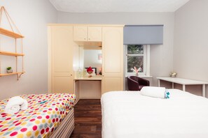 1 bedroom, in-room safe, desk, iron/ironing board