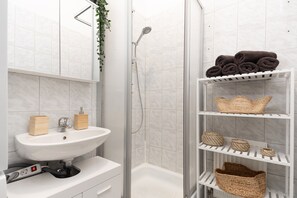 Apartment | Bathroom - Designer Apartments - Near Schönbrunn (Vienna)