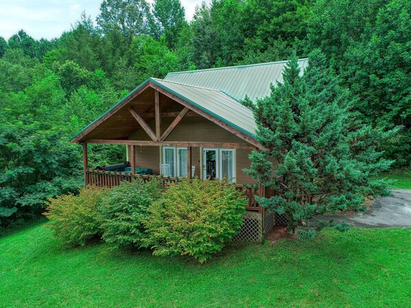 Cabin, 3 Bedrooms | Exterior