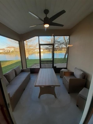 House, 4 Bedrooms | Terrace/patio