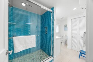 Casa, 3 habitaciones | Baño