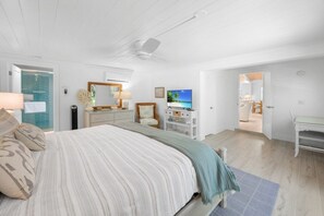 House, 3 Bedrooms | 3 bedrooms, free WiFi - Wait N' Sea- Previously Millertime 3 Bedroom Home by RedAwning (Captiva)