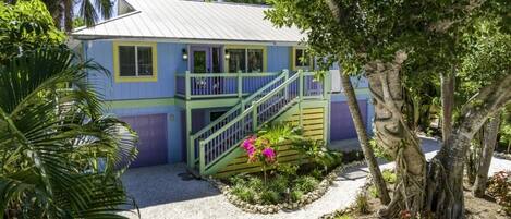 House, 4 Bedrooms | Exterior