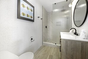 Casa, 4 habitaciones | Baño