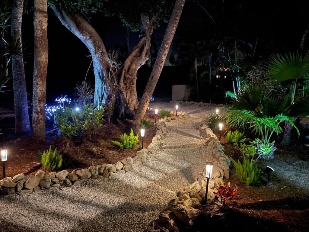 House, 4 Bedrooms | Property grounds