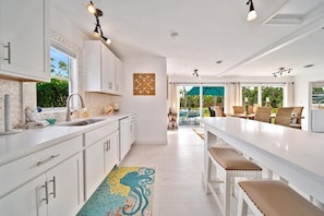 Casa, 3 habitaciones | Cocina privada