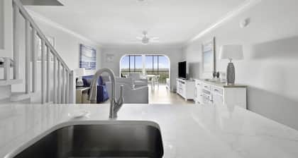 South Seas Bayside Villa 4306 3 Bedroom Condo by RedAwning