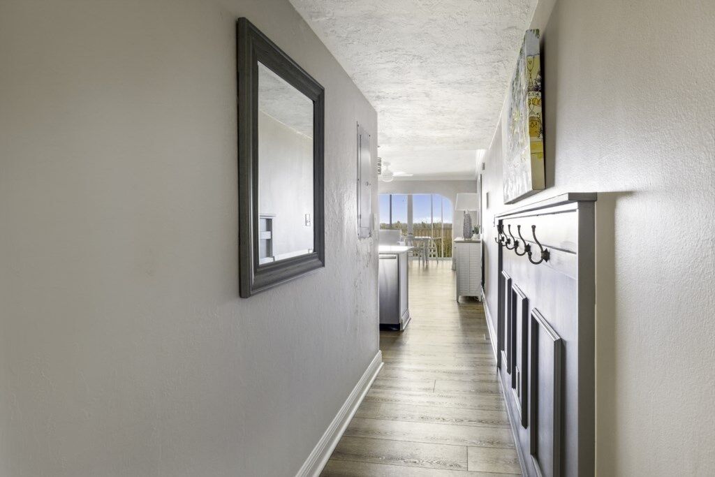 Condo, 3 Bedrooms | Interior