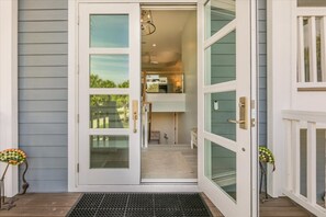 Exterior detail - 5294 Umbrella Pool Rd 3 Bedroom Home by RedAwning (Sanibel)