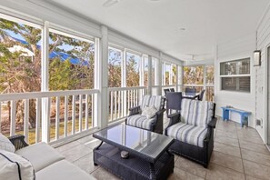 House, 3 Bedrooms | Terrace/patio