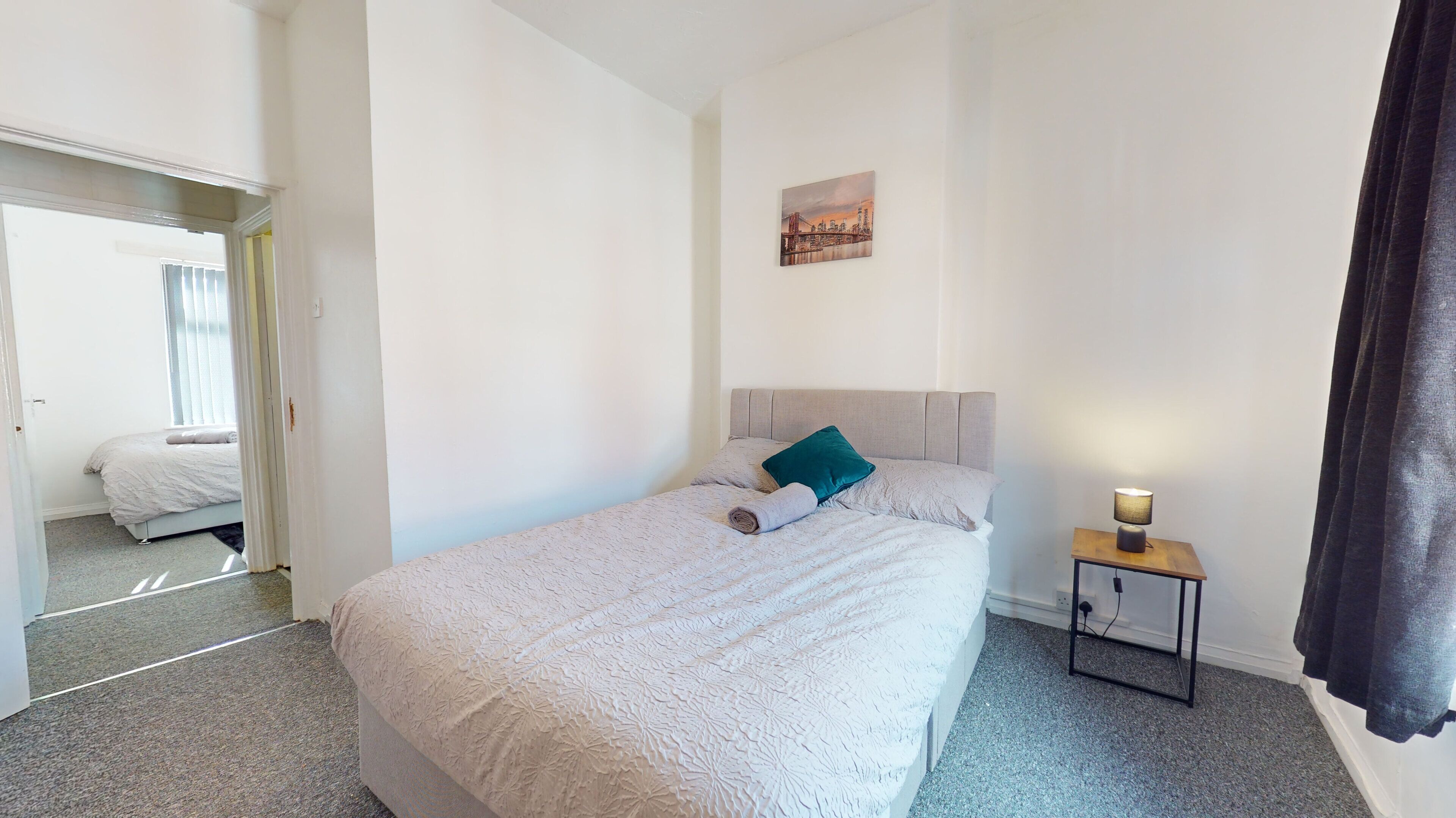 ハウス | 2 室のベッドルーム、アイロン / アイロン台、WiFi (無料)、ベッドシーツ