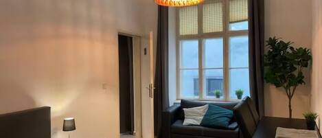 Apartment | 1 bedroom, individually decorated, individually furnished, desk