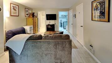 Townhouse, Beberapa Tempat Tidur, hot tub | 2 kamar tidur dan didekorasi berbeda-beda