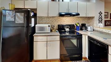 Townhouse, Beberapa Tempat Tidur, hot tub | Dapur pribadi | Lemari es, microwave, oven, dan kompor