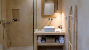 Hair dryer, towels