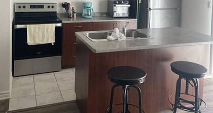 Minutes from Blue Mountain! Enjoy your 3 level, family friendly winter retreat!