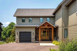 House (6 Bedrooms) | Property amenity - Mountain Mindset by Taylor Made Deep Creek (McHenry)