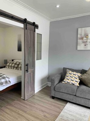 2 間睡房、熨斗/熨衫板、免費 Wi-Fi、床單