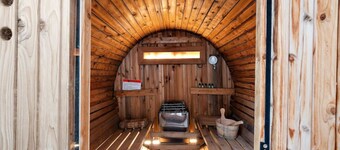 The Tranquil Retreat Heated Pool/HotTub/Sauna/BBQ