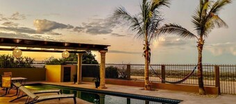 Beachfront Paradise: Pool, BBQ, & Bay Views