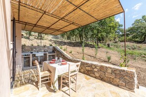 Outdoor dining - Borgo Le Niche by Wonderful Italy - Calliope (Polizzi Generosa)