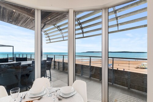 Sea Breeze - Tenby South Beach - Spectacular Views