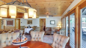 Hus (3 Bedrooms) | Innvendig