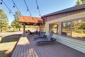 House (3 Bedrooms) | Interior - Fire Pit & Grill: Waterfront Cabin in Lakeside! (Lakeside)