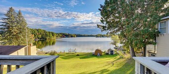 Northern Michigan Vacation Rental on Crooked Lake!