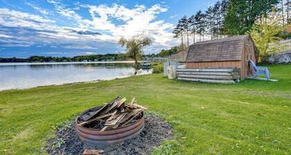 Northern Michigan Vacation Rental on Crooked Lake!