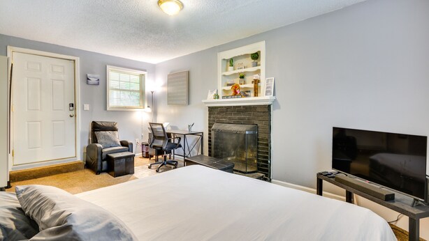House (3 Bedrooms) | Interior - Charming Lexington Home - 2 Mi to Downtown! (Lexington)