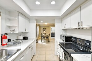 Apartment (2 Bedrooms) | Interior - Resort Perks, Private Patio: Palm Springs Condo! (Palm Springs)