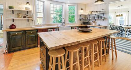 Historic Bar Harbor Home ~ 2 Blocks to Main St!