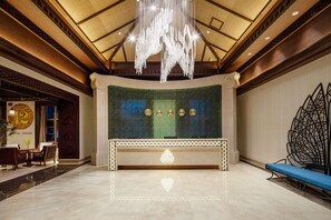 Lobby - Days Hotel By Wyndham Jinghong Downtown (Xishuangbanna Dai)