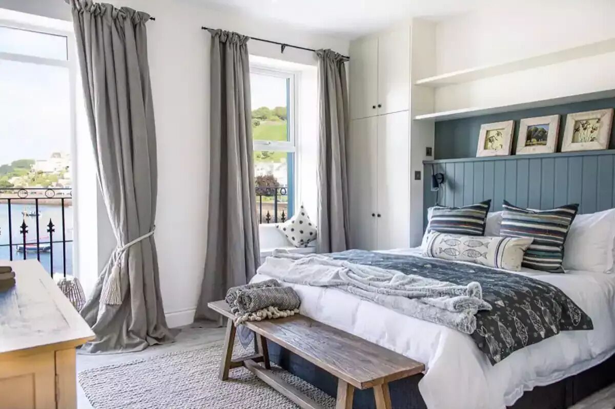 5 Schlafzimmer, Bügeleisen/Bügelbrett, Reisekinderbett, kostenloses WLAN