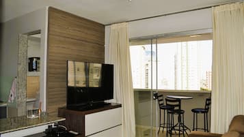 Comfort Apartment | Living area | Toys