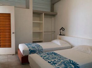2 bedrooms, WiFi, bed sheets