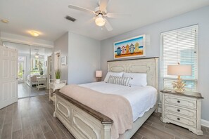 2 chambres, fer et planche à repasser, lit parapluie, Wi-Fi gratuit