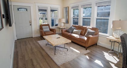 Brand New Craftsman 2br/2ba Home in Denver Heights