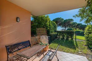 Apartment | 1 bedroom - Poggio San Michele 2 by Wonderful Italy (Gardone Riviera)