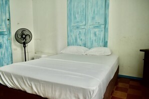 Laptop workspace, free WiFi - MANGO TREE HOSTEL 4 20 (Cartagena)