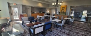 Free daily continental breakfast - Philadelphia Suites-Extended Stay (Philadelphia)