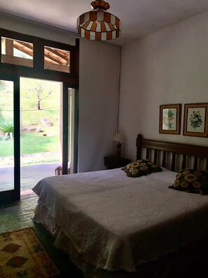 4 chambres, Wi-Fi, literie fournie