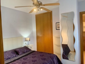 1 bedroom, iron/ironing board, free WiFi, bed sheets